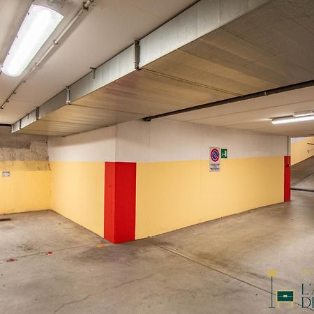 Apartamento L'Attico Del Corso Trieste Exterior foto