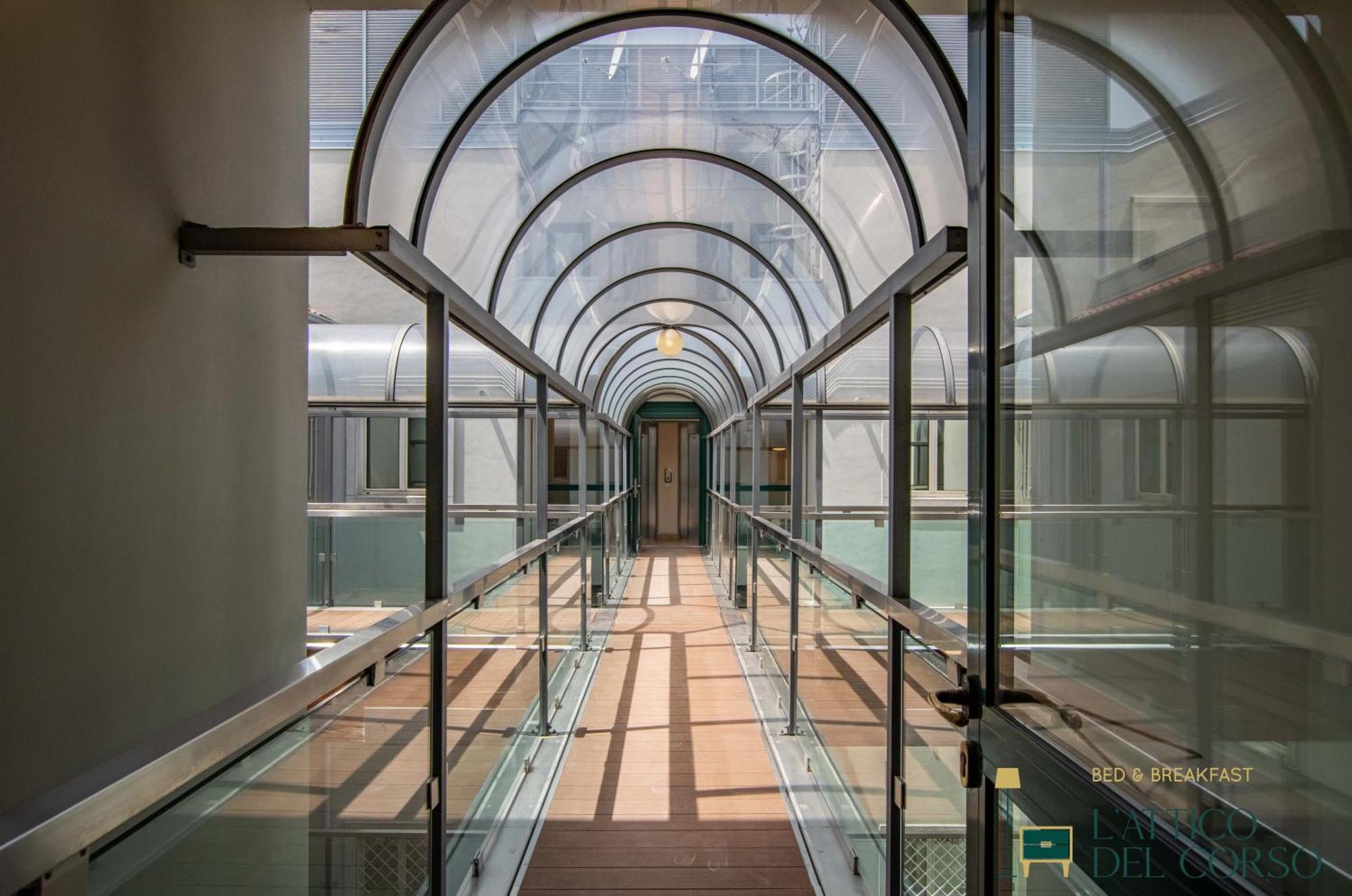 Apartamento L'Attico Del Corso Trieste Exterior foto